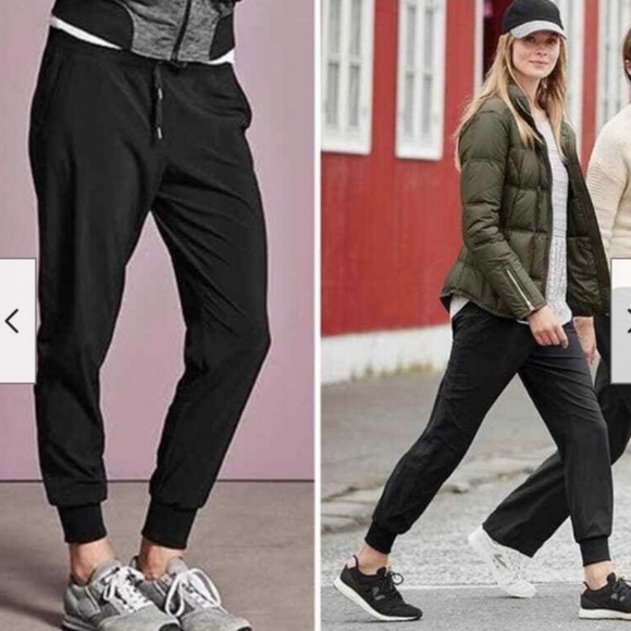 Athleta Pants - Athleta Black City Joggers Mid Rise Size 4